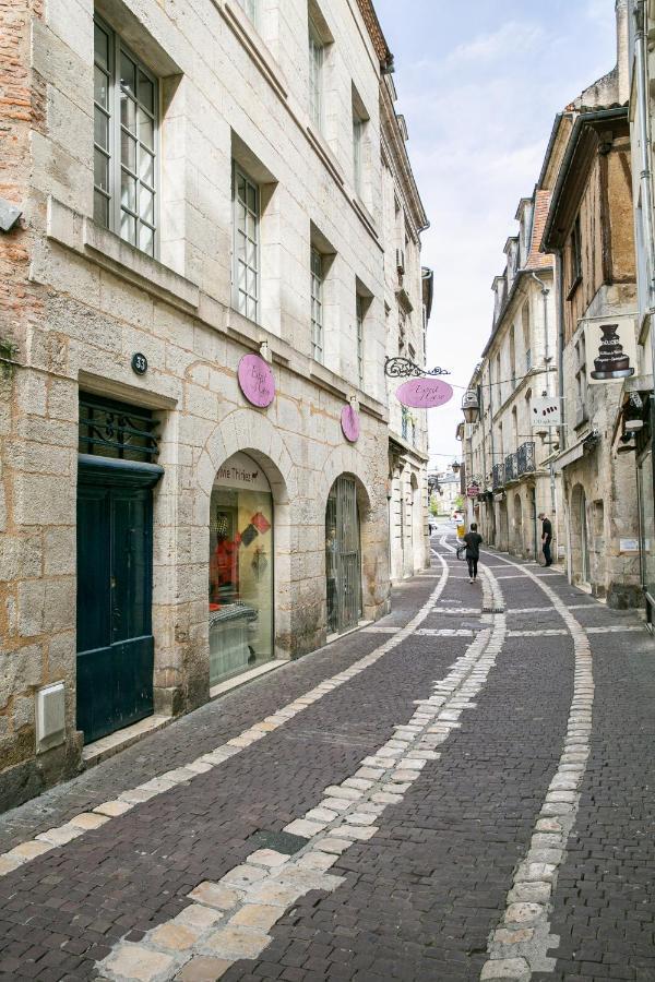 Corps Et Graphi Apartment Perigueux Bagian luar foto